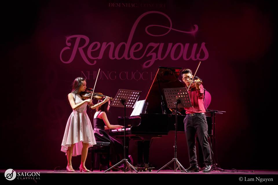Rendezvous (10)